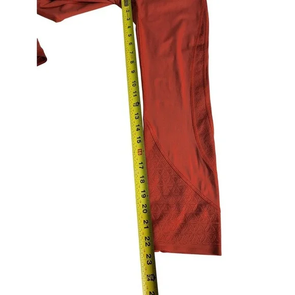 Lululemon Workout Leggings High Rise Cropped Laser Cut‎ Orange Size 6 - Picture 6 of 6